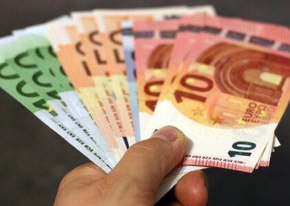 ¡Aprobado! Entra en vigor la ley antifraude. Limitación de pagos en efectivo de 2.500 a 1.000 euros.